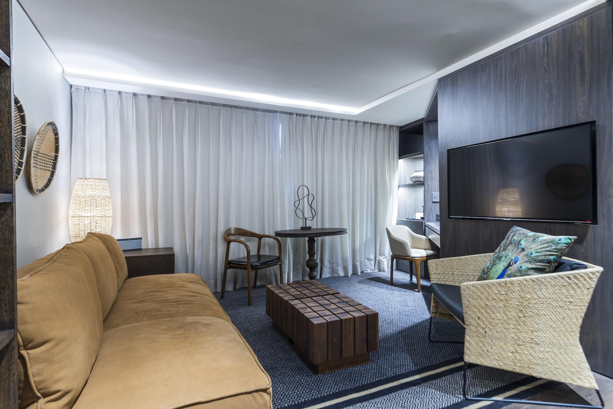 拉斯洛马斯莫维奇酒店 里奥内格罗 外观 照片 A living room at the hotel